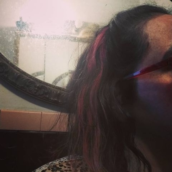 Meet your Posher, Samantha - Picture 1 of 1